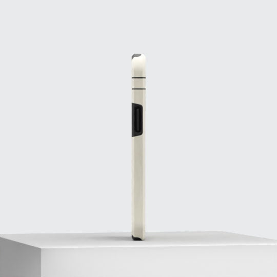 ASSUI | Brooch – Custom MagSafe® Case for iPhone 13 Pro